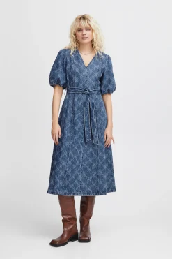 Ichi IHASKI Robe