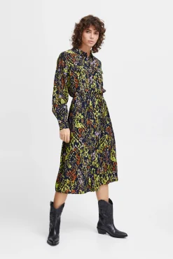 Ichi IHAZINO Robe