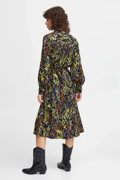 Ichi IHAZINO Robe