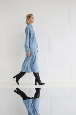 Ichi IHBIANE Robe
