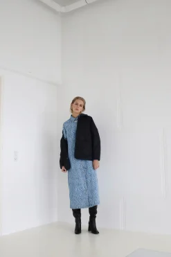 Ichi IHBIANE Robe