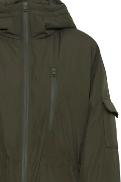 Ichi IHELUVO Veste d'extérieur