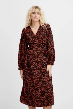 Ichi IHFANORA Robe
