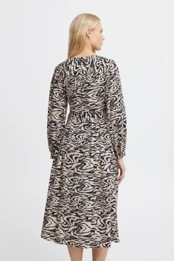 Ichi IHFANORA Robe