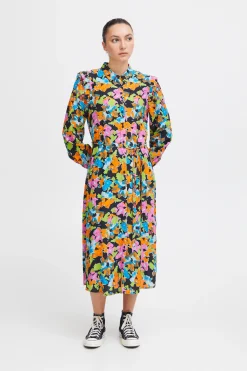 Ichi IHGANAVA Robe