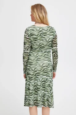 Ichi IHISTA Robe