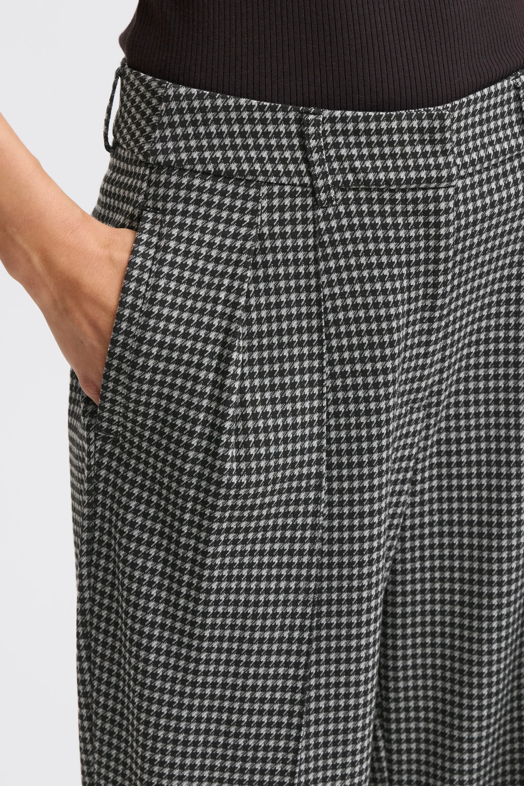 Ichi IHKATE Pantalon