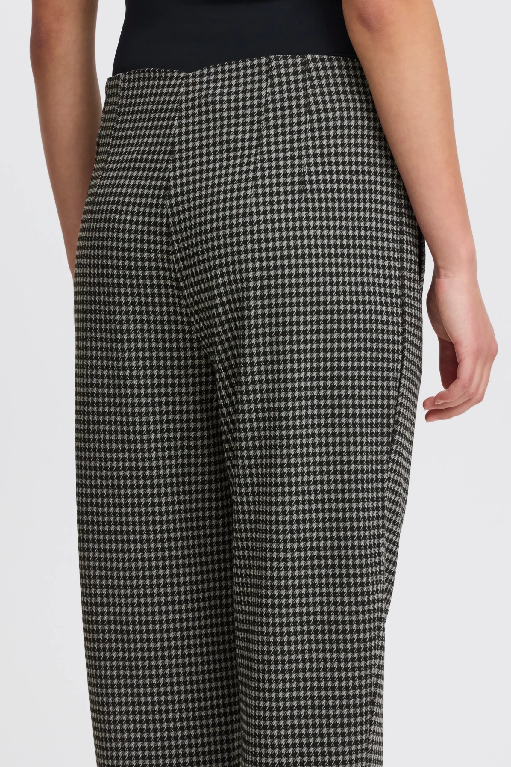 Ichi IHKATE Pantalon