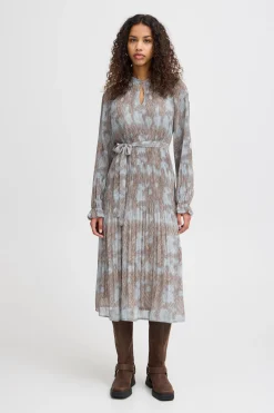 Ichi IHNEALLY Robe