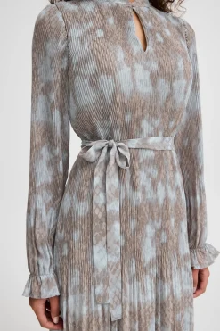 Ichi IHNEALLY Robe