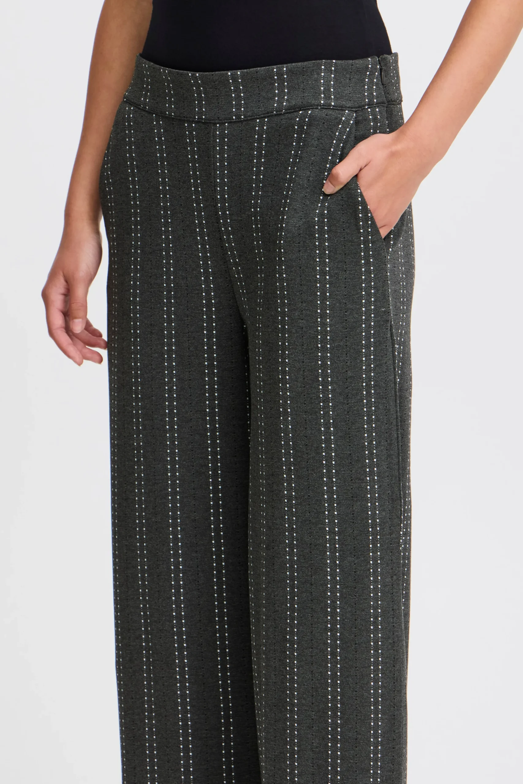 Ichi IHRUTI Pantalon
