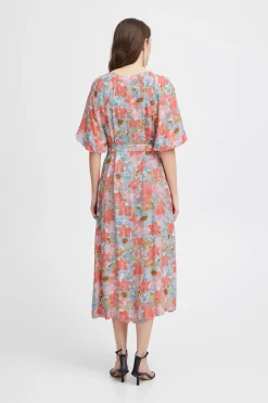Ichi IHSANURA Robe
