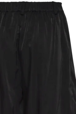 Ichi IHTUTTA Shorts