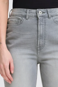 Ichi IHTWIGGY FLAIRED HIGH WAIST Jeans
