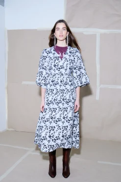 Ichi IHVALOR Robe