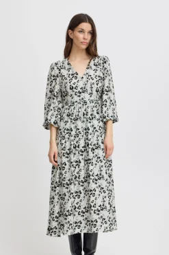 Ichi IHVALOR Robe