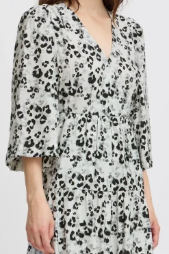 Ichi IHVALOR Robe