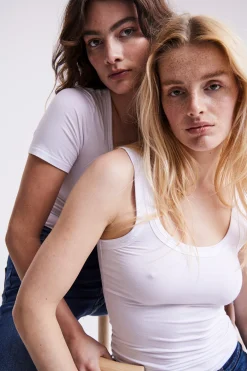 Ichi IHZOLA Top