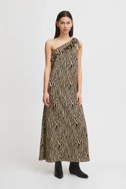 Ichi IXKARLA Robe