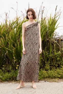 Ichi IXKARLA Robe
