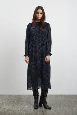 Ichi IXPENILLA Robe