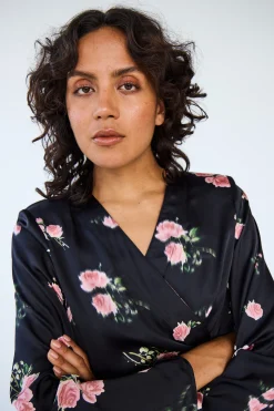 Ichi IXROSE Robe